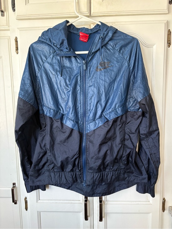 Nike Jackets & Blazers - Nike Blue and Navy Windbreaker Utility Jacket